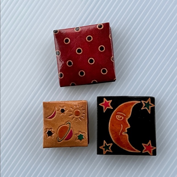 Earring / Jewelry Pouch with snap closure - ‘leather’ like material pack of 3 - Picture 1 of 11